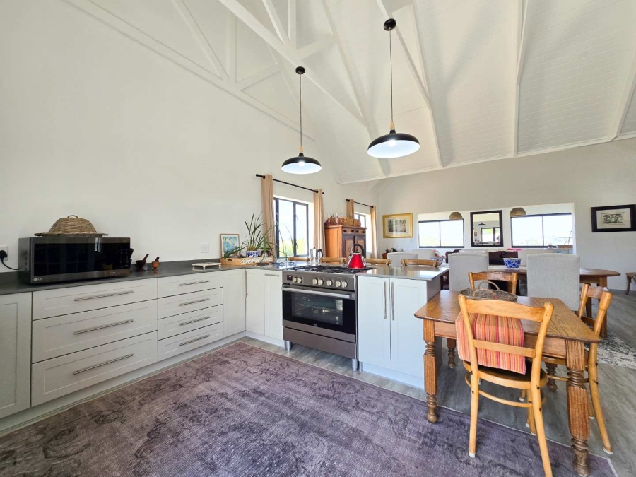 2 Bedroom Property for Sale in Stilbaai Oos Western Cape